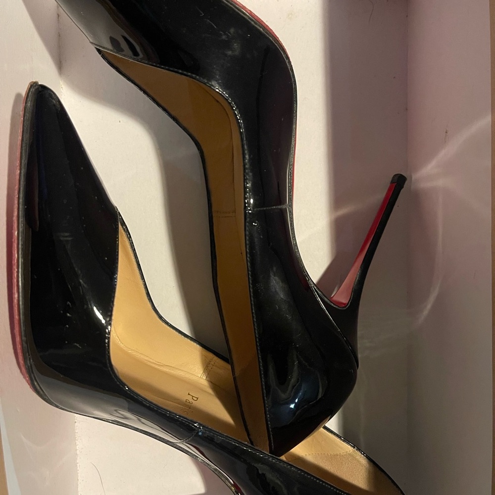 Christian Louboutin COMPLETA 100 PATENT